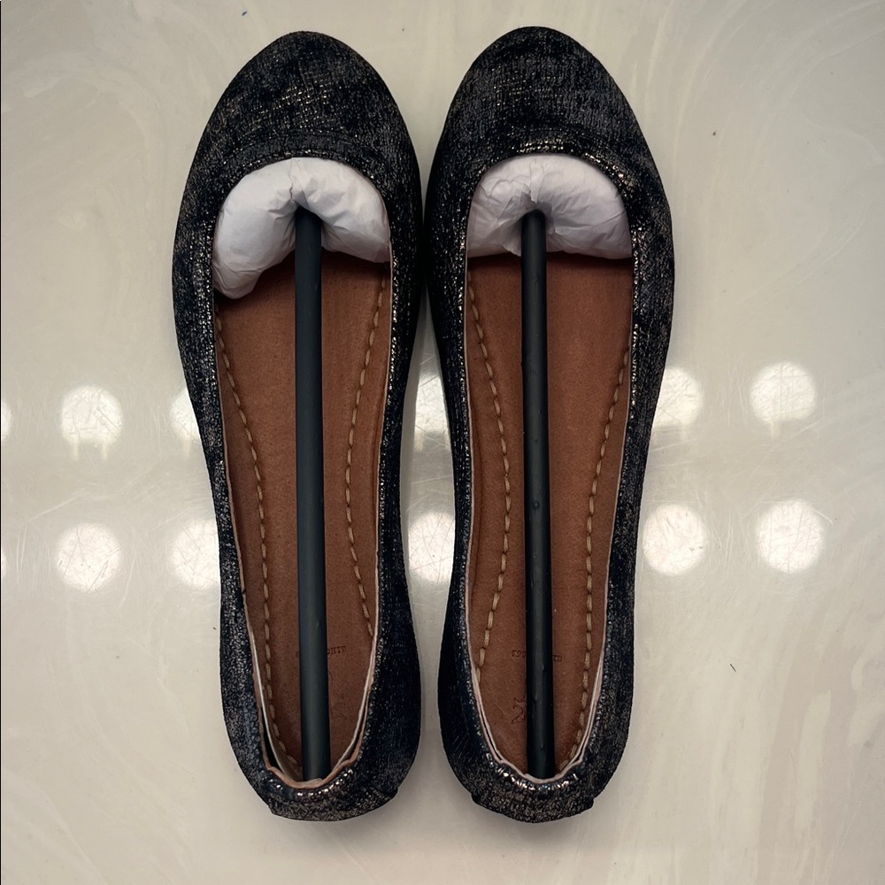 Brand new Frye Carson Ballet Flats in Gunmetal size 6.5